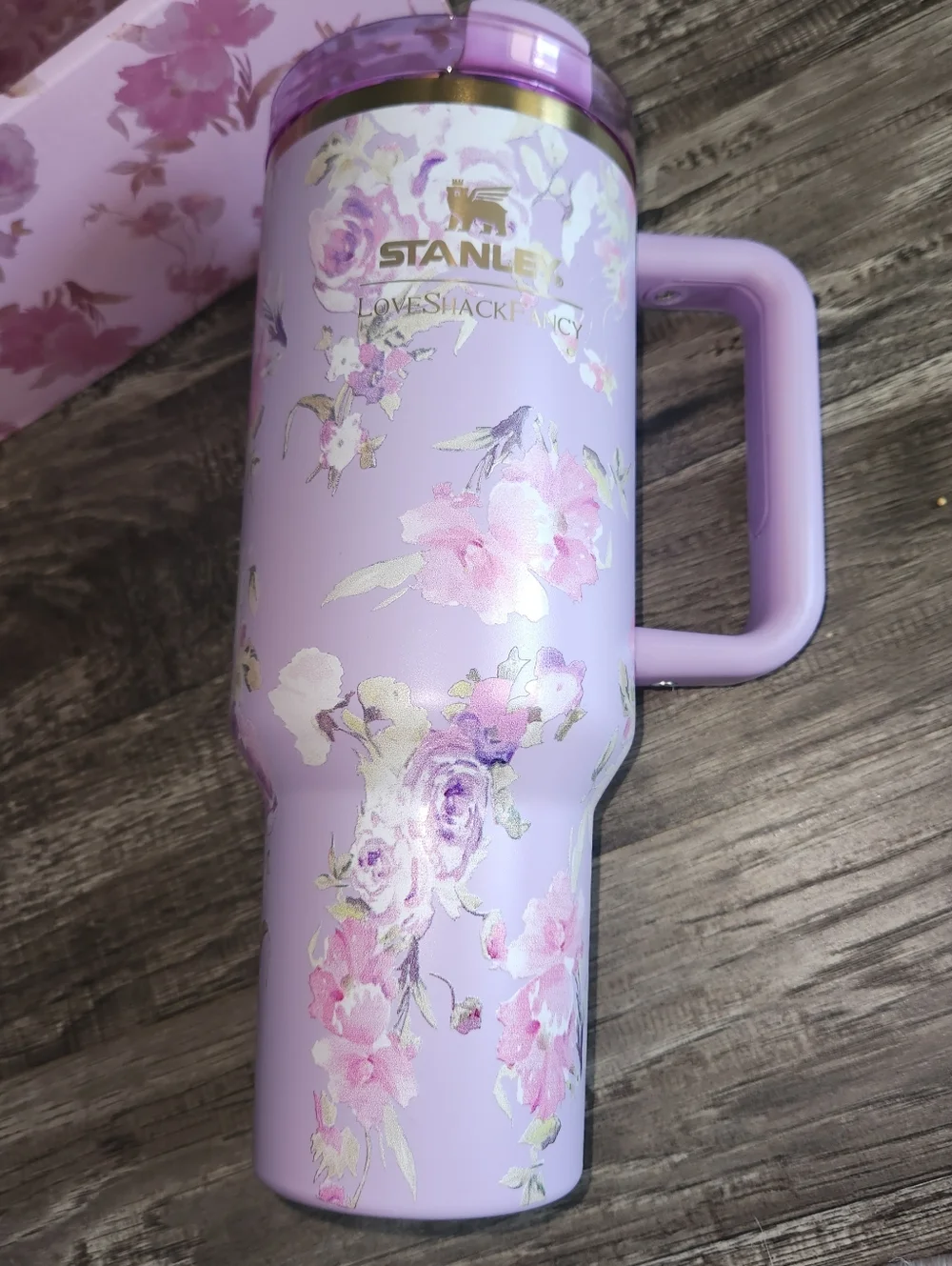 Stanley LoveShackFancy Tumbler - Picture 6 of 16